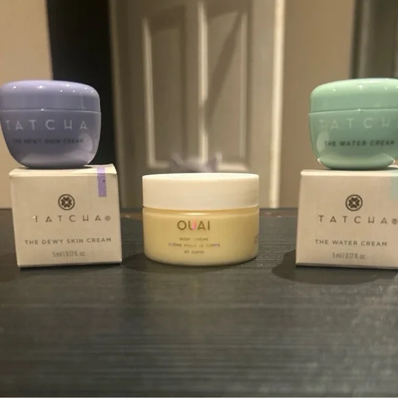 Large Bundle Amika The Wizard Multi-Benefit Primer - Vibrant Yellow and Orange - Picture 6 of 6